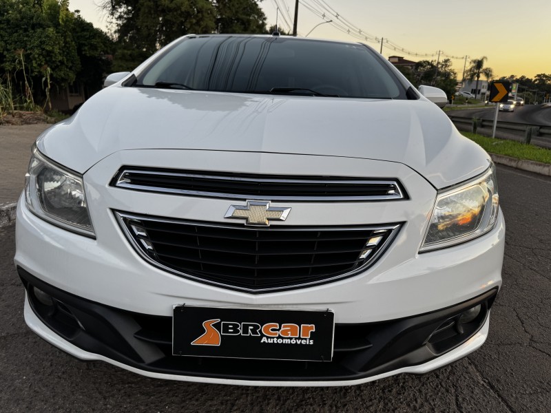 ONIX 1.0 LT PLUS 4P FLEX MANUAL - 2013 - DOIS IRMãOS