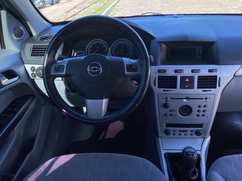 VECTRA 2.0 MPFI ELEGANCE 8V FLEX 4P MANUAL - 2006 - CARLOS BARBOSA