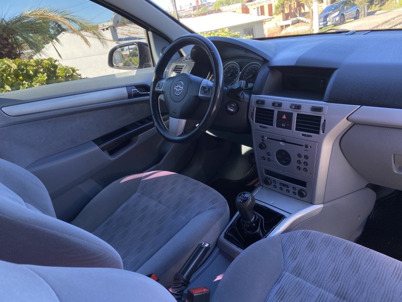 VECTRA 2.0 MPFI ELEGANCE 8V FLEX 4P MANUAL - 2006 - CARLOS BARBOSA