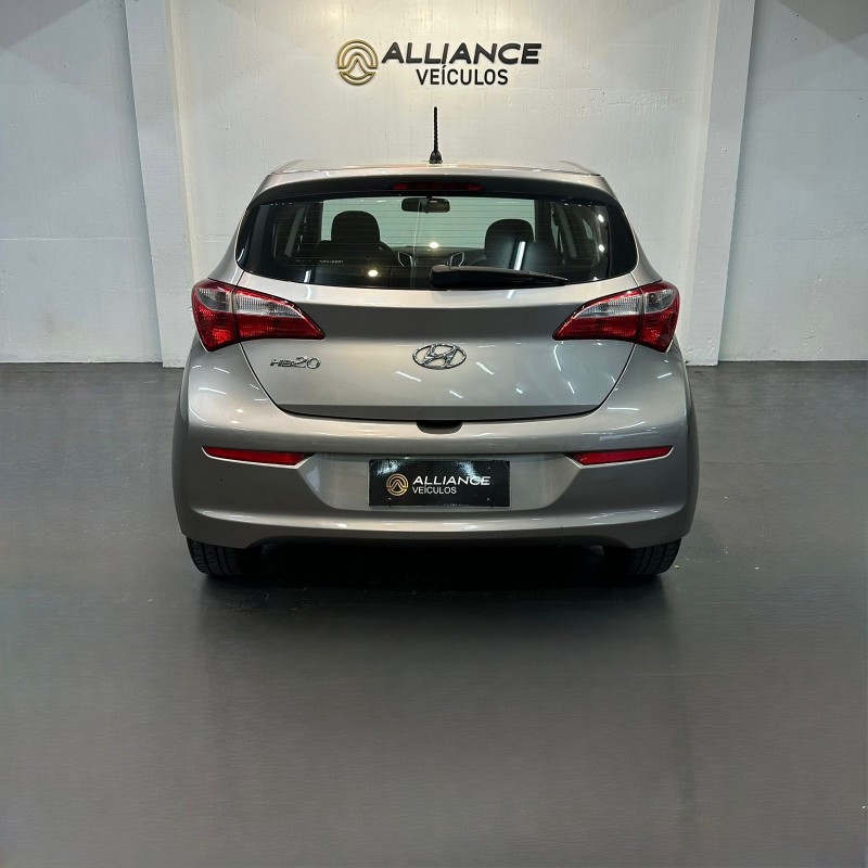 HB20 1.0 COMFORT 12V FLEX 4P MANUAL - 2017 - CAXIAS DO SUL