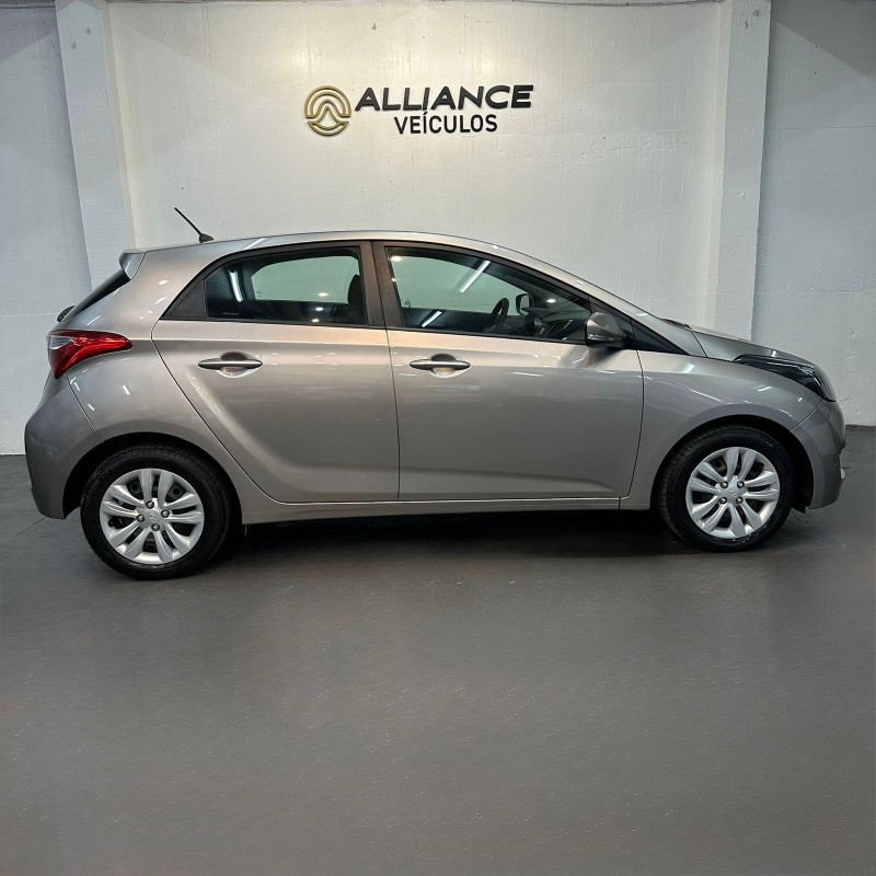 HB20 1.0 COMFORT 12V FLEX 4P MANUAL - 2017 - CAXIAS DO SUL