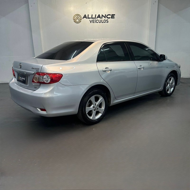 COROLLA 2.0 XEI 16V FLEX 4P AUTOMÁTICO - 2014 - CAXIAS DO SUL