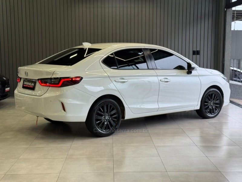 CITY 1.5 SEDAN TOURING 16V FLEX 4P AUTOMÁTICO - 2023 - DOIS IRMãOS