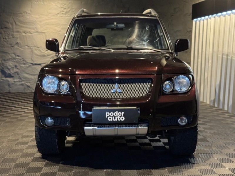 PAJERO TR4 2.0 4X4 16V 133CV FLEX 4P AUTOMÁTICO - 2009 - FARROUPILHA