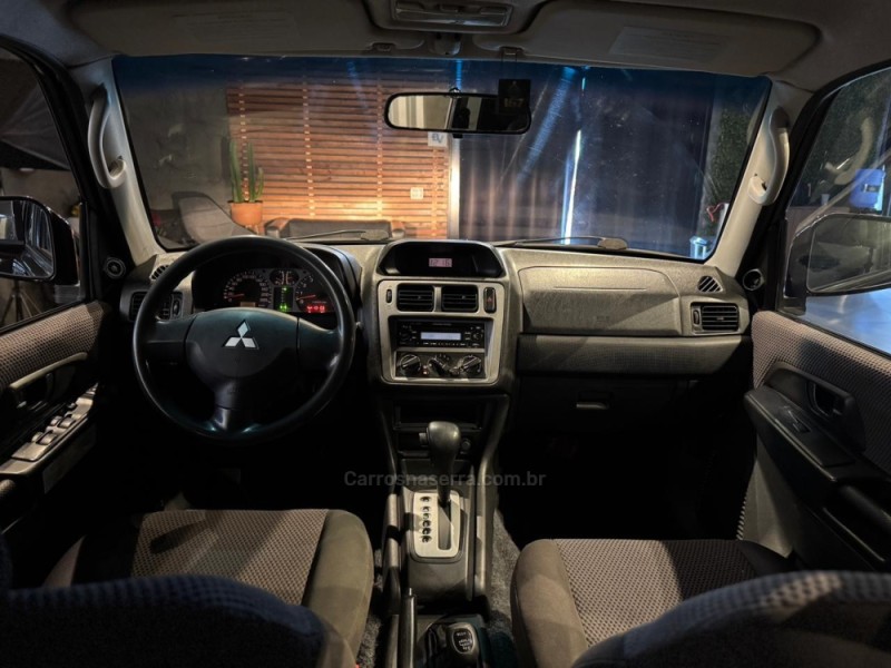 PAJERO TR4 2.0 4X4 16V 133CV FLEX 4P AUTOMÁTICO - 2009 - FARROUPILHA