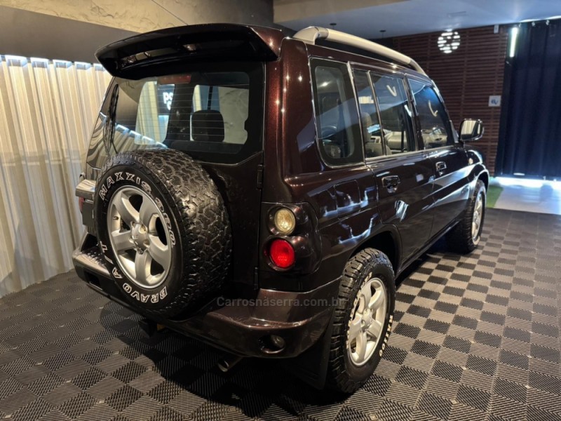 PAJERO TR4 2.0 4X4 16V 133CV FLEX 4P AUTOMÁTICO - 2009 - FARROUPILHA