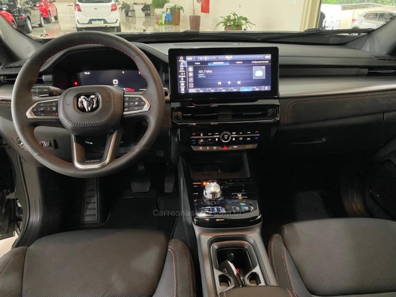 RAMPAGE 2.0 HURRICANE R/T 4 4X4 TURBO GASOLINA 4P AUTOMÁTICO - 2026 - LAJEADO