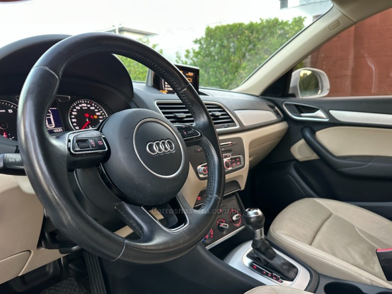 Q3 1.4 TFSI ATTRACTION 16V FLEX 4P S TRONIC - 2017 - SãO LEOPOLDO