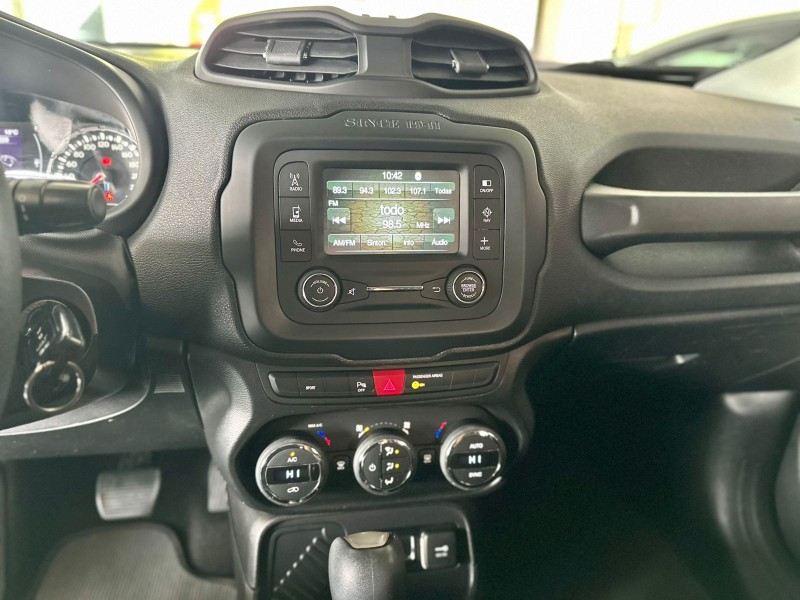 RENEGADE 1.8 16V FLEX LONGITUDE 4P AUTOMÁTICO - 2018 - CAXIAS DO SUL
