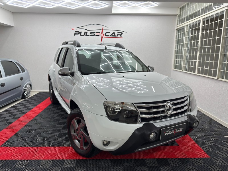 DUSTER 2.0 TECH ROAD 4X2 16V FLEX 4P AUTOMÁTICO - 2014 - CAXIAS DO SUL