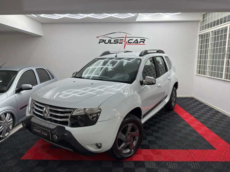 duster 2.0 tech road 4x2 16v flex 4p automatico 2014 caxias do sul