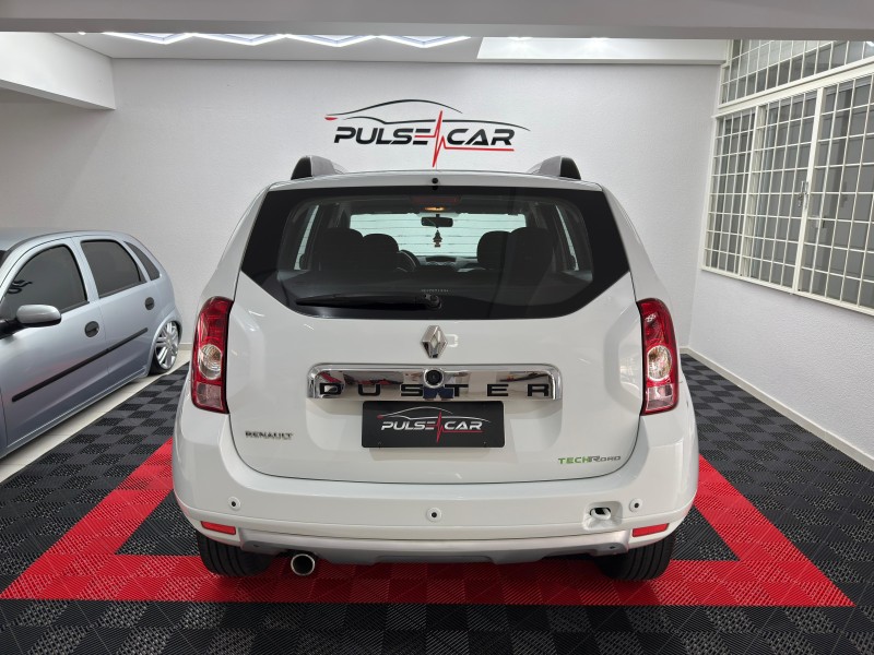 DUSTER 2.0 TECH ROAD 4X2 16V FLEX 4P AUTOMÁTICO - 2014 - CAXIAS DO SUL