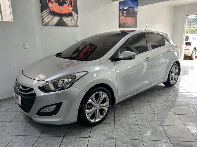 i30 1.6 mpfi 16v flex 4p automatico 2013 nova prata