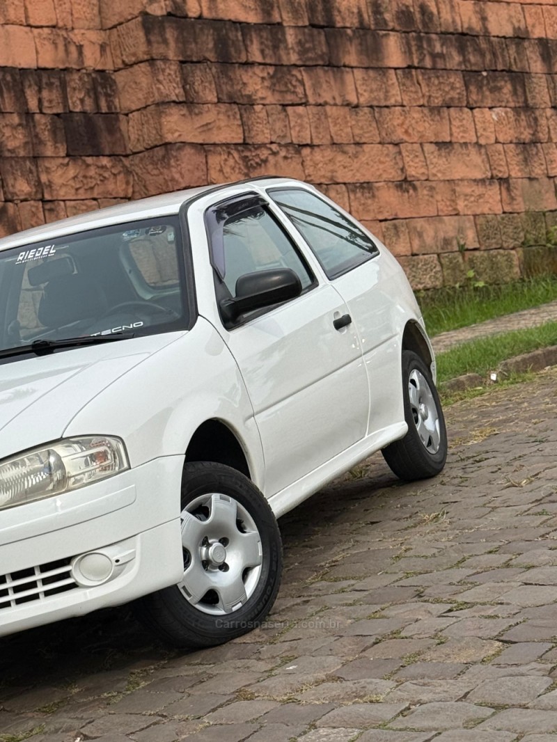 GOL 1.0 MI 16V GASOLINA 2P MANUAL - 2011 - VENâNCIO AIRES