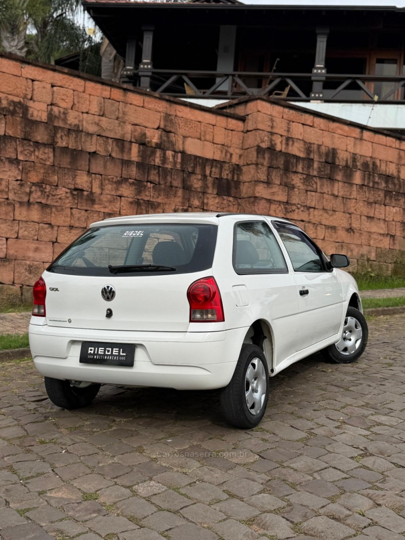 GOL 1.0 MI 16V GASOLINA 2P MANUAL - 2011 - VENâNCIO AIRES