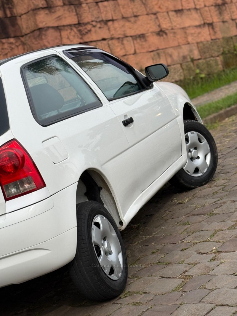 GOL 1.0 MI 16V GASOLINA 2P MANUAL - 2011 - VENâNCIO AIRES