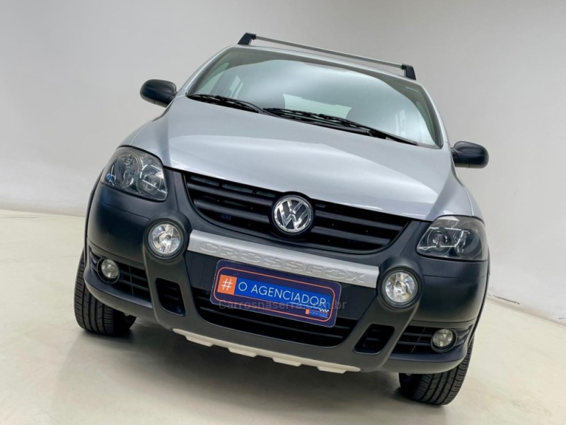 CROSSFOX 1.6 MI FLEX 8V 4P MANUAL - 2009 - SANTA CRUZ DO SUL