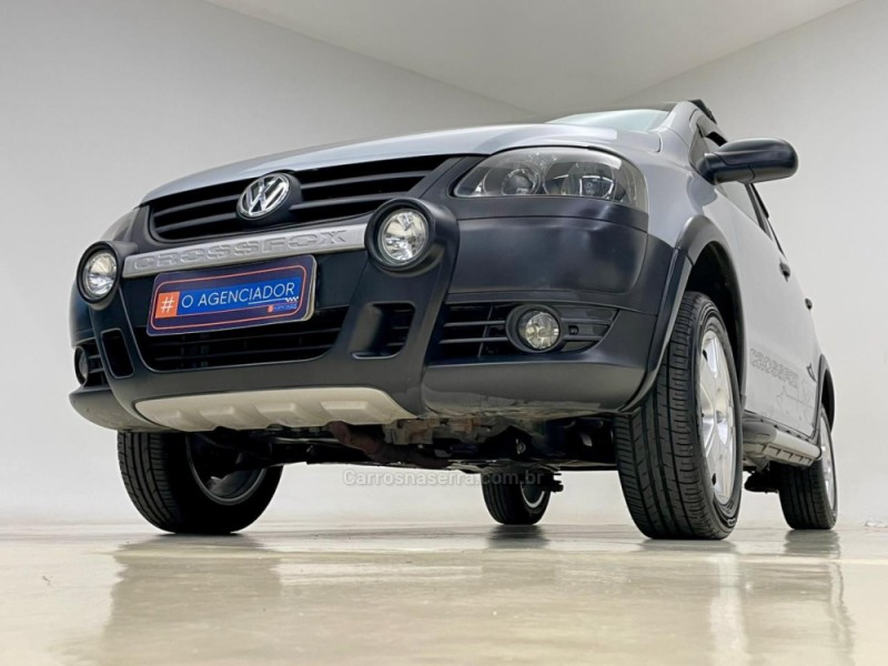 CROSSFOX 1.6 MI FLEX 8V 4P MANUAL - 2009 - SANTA CRUZ DO SUL