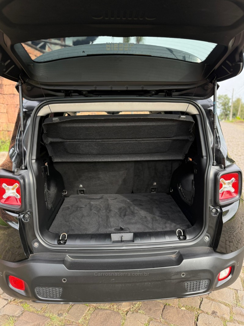 RENEGADE 1.8 16V FLEX SPORT 4P AUTOMÁTICO - 2016 - VENâNCIO AIRES