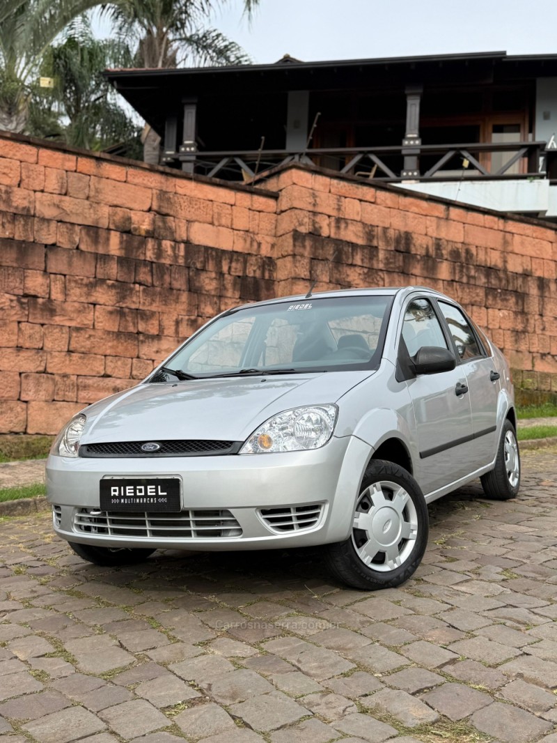 fiesta 1.6 mpi class sedan 8v flex 4p manual 2006 venancio aires