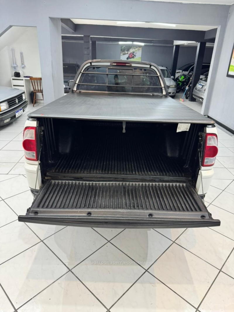 SAVEIRO 1.6 MI TITAN CS 8V FLEX 2P MANUAL G.IV - 2009 - CAXIAS DO SUL