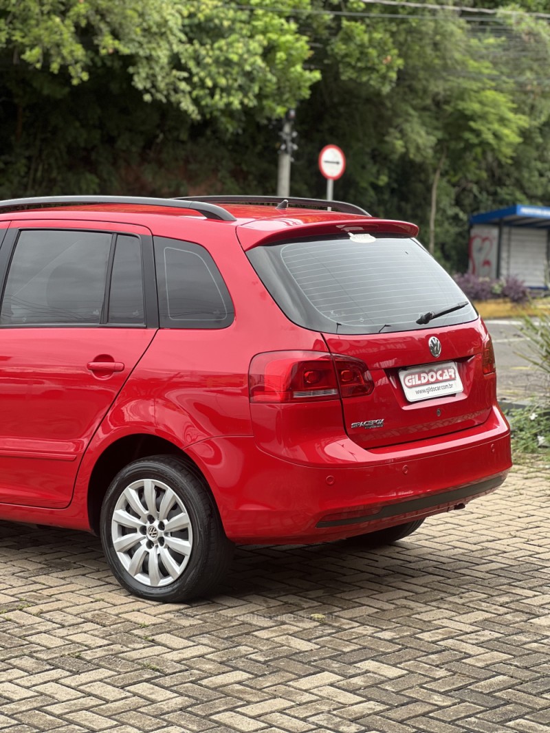 SPACEFOX 1.6 MI 8V FLEX 4P MANUAL - 2011 - CAMPO BOM