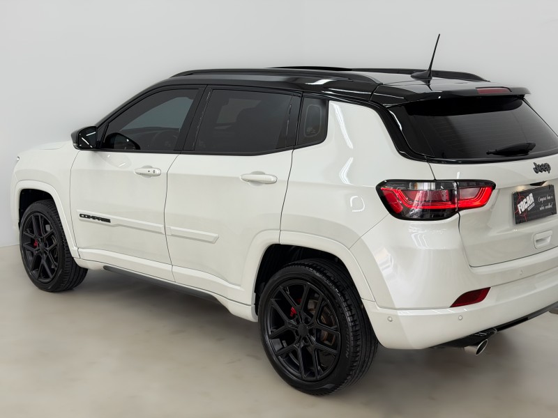 COMPASS 2.0 BLACKHAWK 4 TURBO GASOLINA 4P AUTOMÁTICO - 2025 - CAXIAS DO SUL