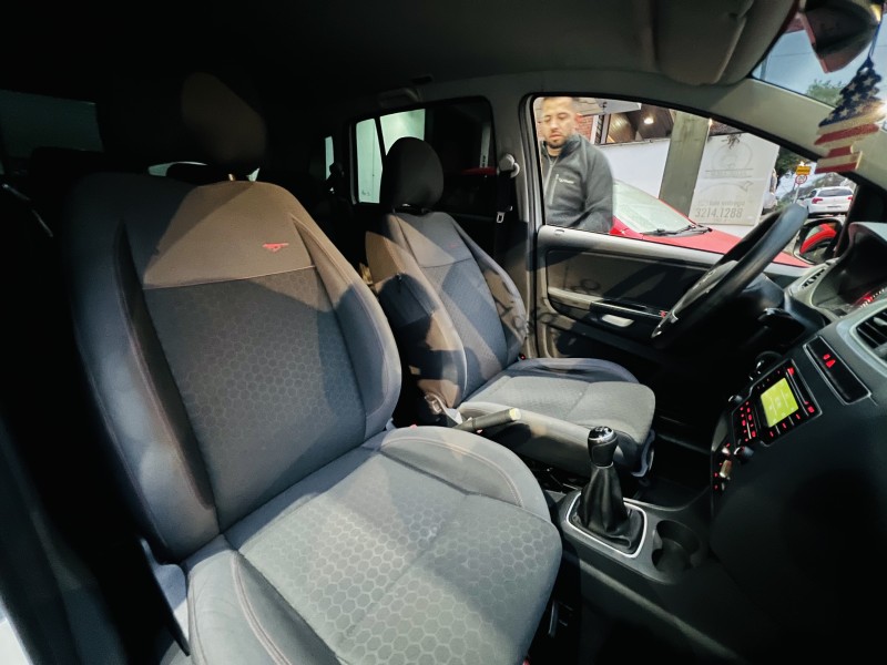 SPACE CROSS 1.6 MI 8V FLEX 4P MANUAL - 2014 - CAXIAS DO SUL