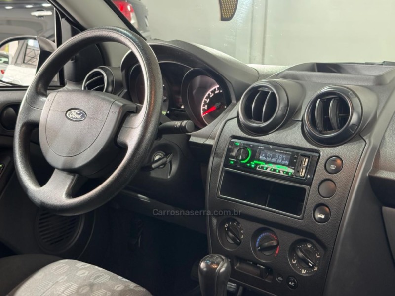 FIESTA 1.0 ROCAM 8V FLEX 4P MANUAL - 2013 - ESTâNCIA VELHA