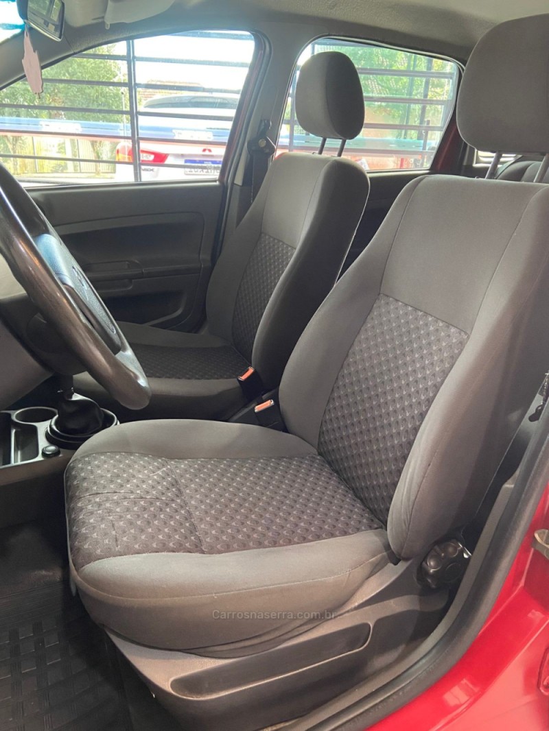 FIESTA 1.0 MPI 8V GASOLINA 4P MANUAL - 2006 - BENTO GONçALVES