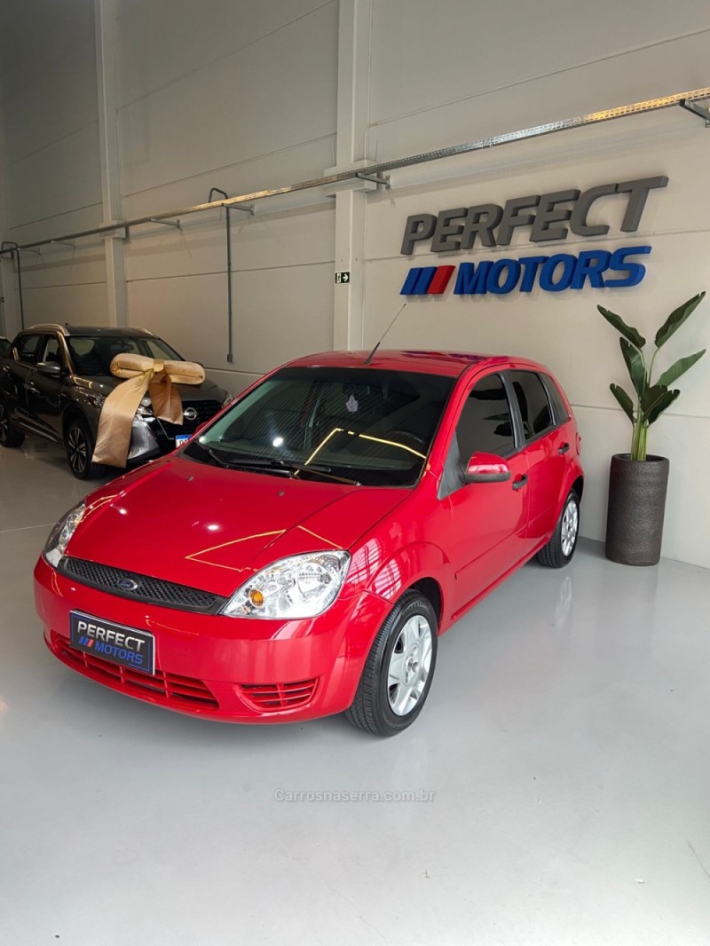 fiesta 1.0 mpi 8v gasolina 4p manual 2006 bento goncalves