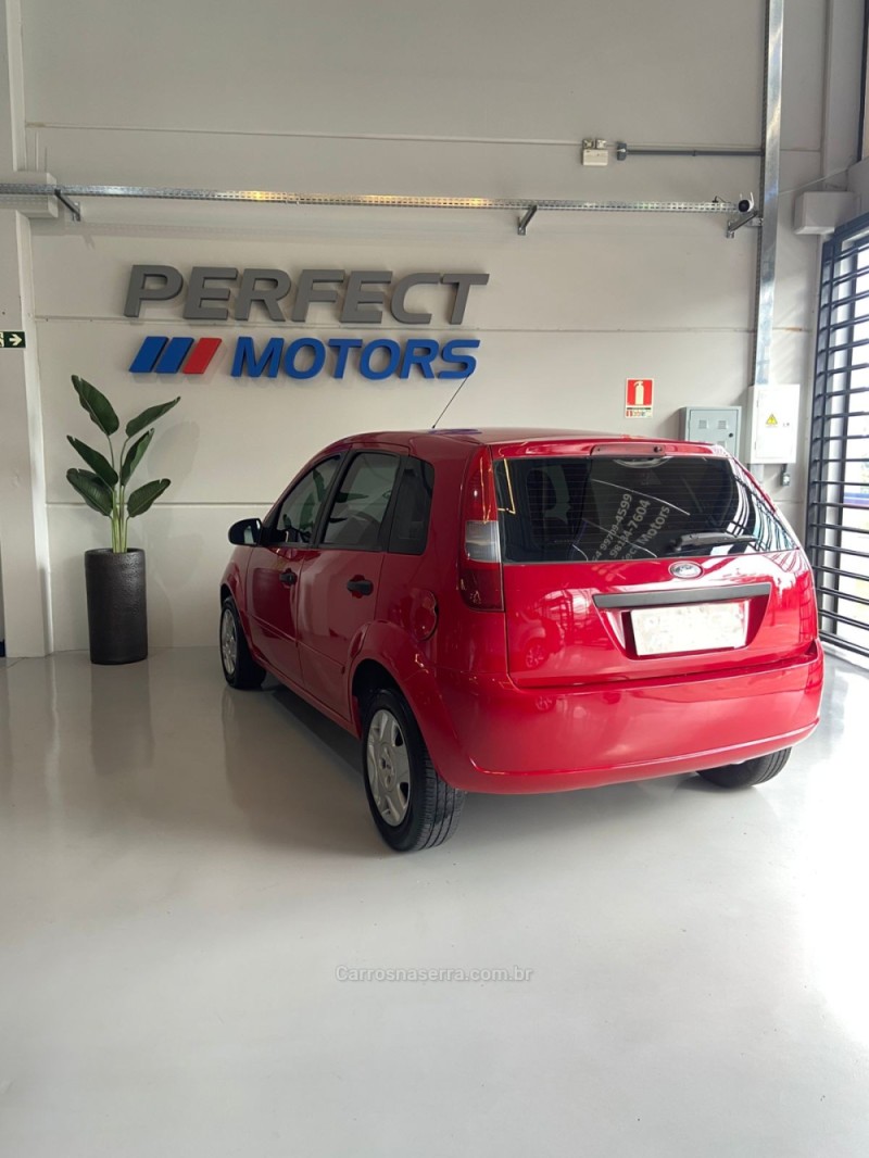 FIESTA 1.0 MPI 8V GASOLINA 4P MANUAL - 2006 - BENTO GONçALVES