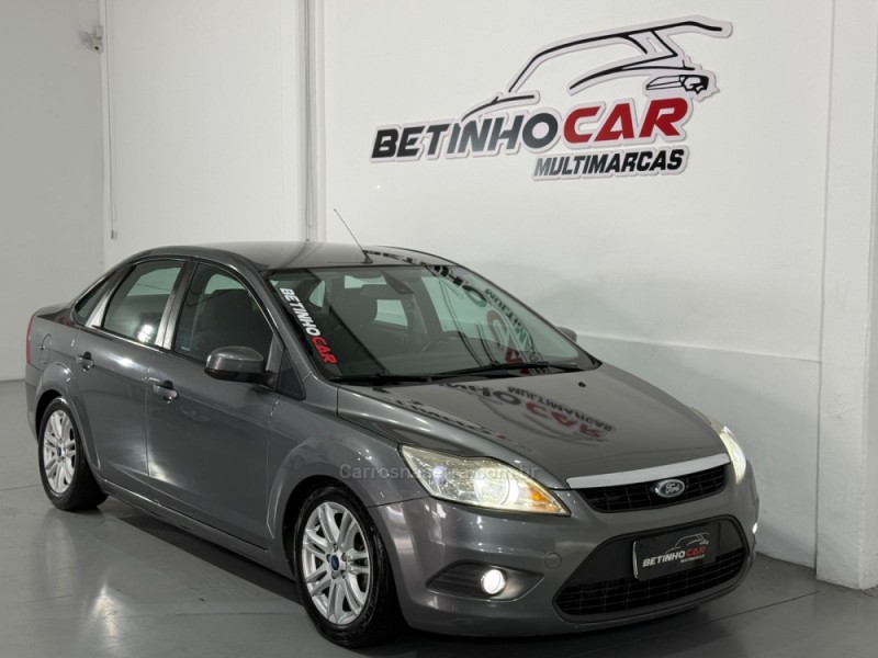 FOCUS 2.0 GLX 16V FLEX 4P MANUAL - 2012 - ESTâNCIA VELHA