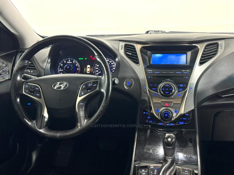 AZERA 3.0 MPFI GLS V6 24V GASOLINA 4P AUTOMÁTICO - 2012 - ESTâNCIA VELHA