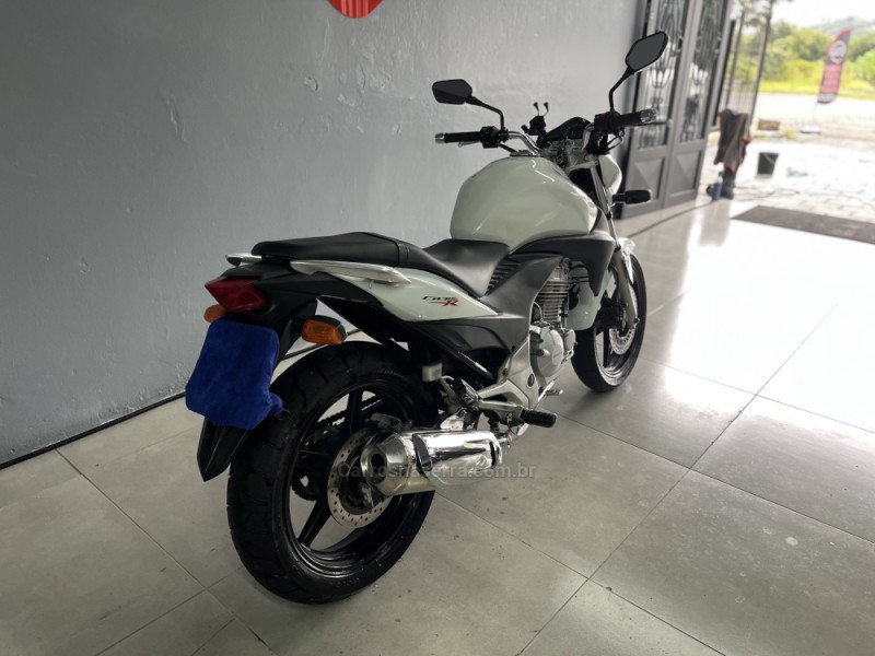 CB 300R ABS - 2012 - CAXIAS DO SUL