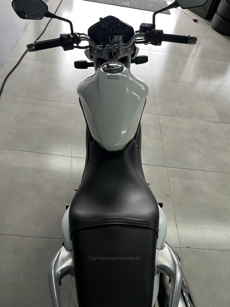 CB 300R ABS - 2012 - CAXIAS DO SUL