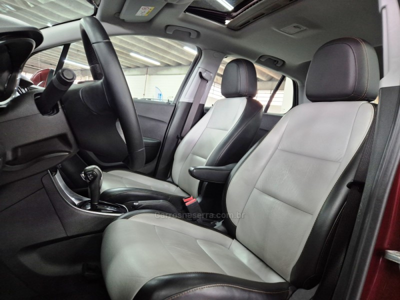 TRACKER 1.4 16V TURBO FLEX LTZ AUTOMÁTICO - 2017 - CAXIAS DO SUL