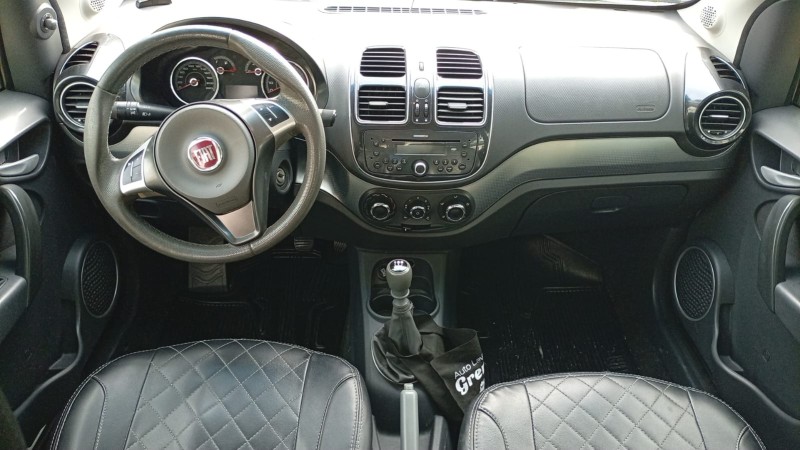 GRAND SIENA 1.4 MPI ATTRACTIVE 8V FLEX 4P MANUAL - 2016 - FARROUPILHA