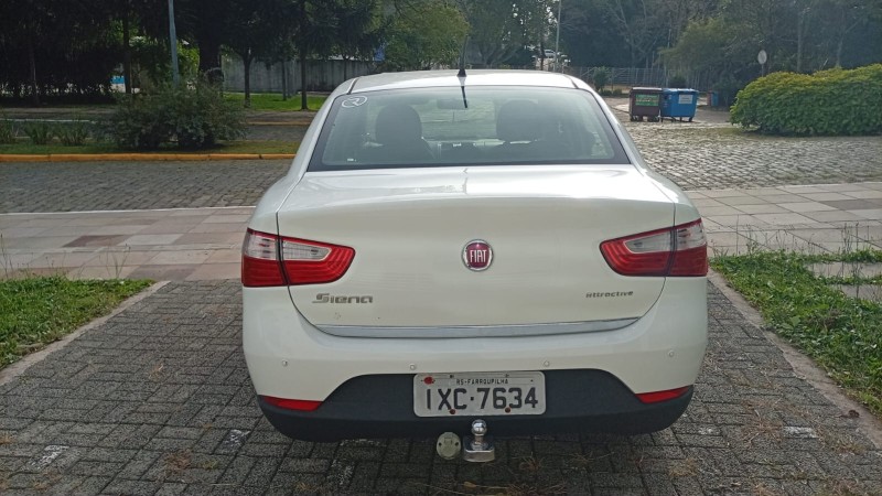 GRAND SIENA 1.4 MPI ATTRACTIVE 8V FLEX 4P MANUAL - 2016 - FARROUPILHA