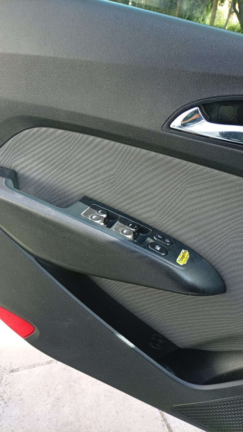 HB20S 1.6 COMFORT PLUS 16V FLEX 4P AUTOMÁTICO - 2015 - FARROUPILHA