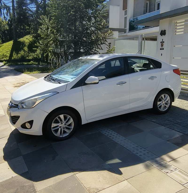 hb20s 1.6 comfort plus 16v flex 4p automatico 2015 farroupilha