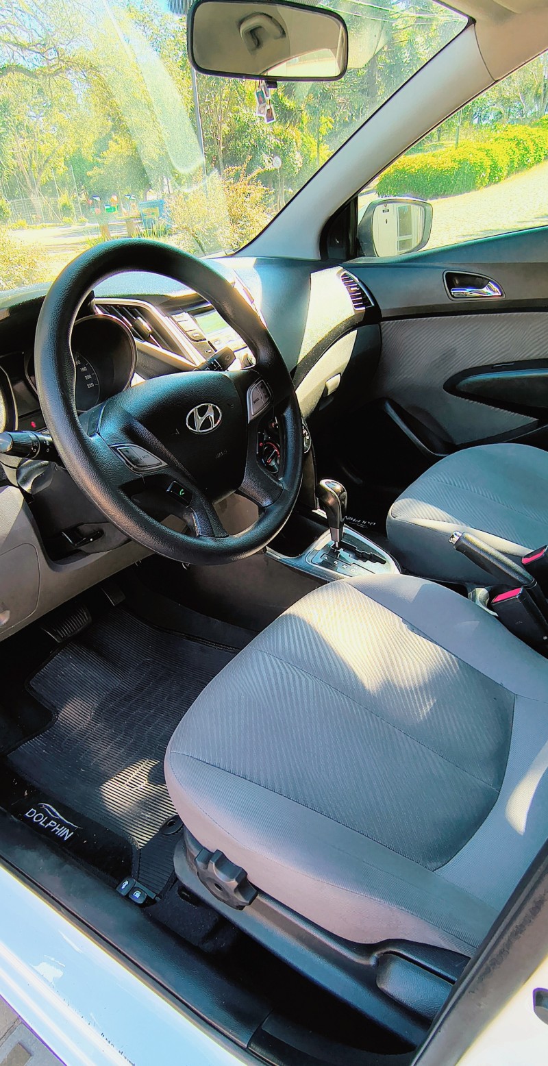 HB20S 1.6 COMFORT PLUS 16V FLEX 4P AUTOMÁTICO - 2015 - FARROUPILHA