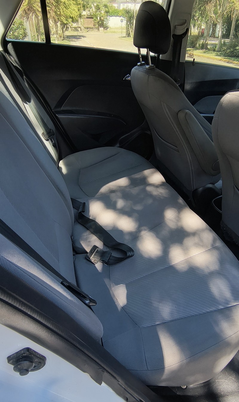 HB20S 1.6 COMFORT PLUS 16V FLEX 4P AUTOMÁTICO - 2015 - FARROUPILHA
