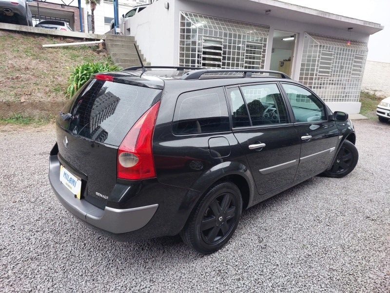 MÉGANE 2.0 DYNAMIQUE GRAND TOUR 16V GASOLINA 4P AUTOMÁTICO - 2008 - BENTO GONçALVES