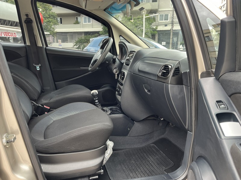 IDEA 1.4 MPI ATTRACTIVE 8V FLEX 4P MANUAL - 2014 - CAXIAS DO SUL