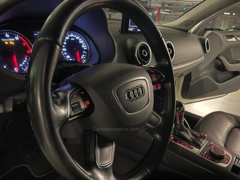 A3 1.4 TFSI SEDAN ATTRACTION 16V GASOLINA 4P S-TRONIC - 2015 - CAXIAS DO SUL