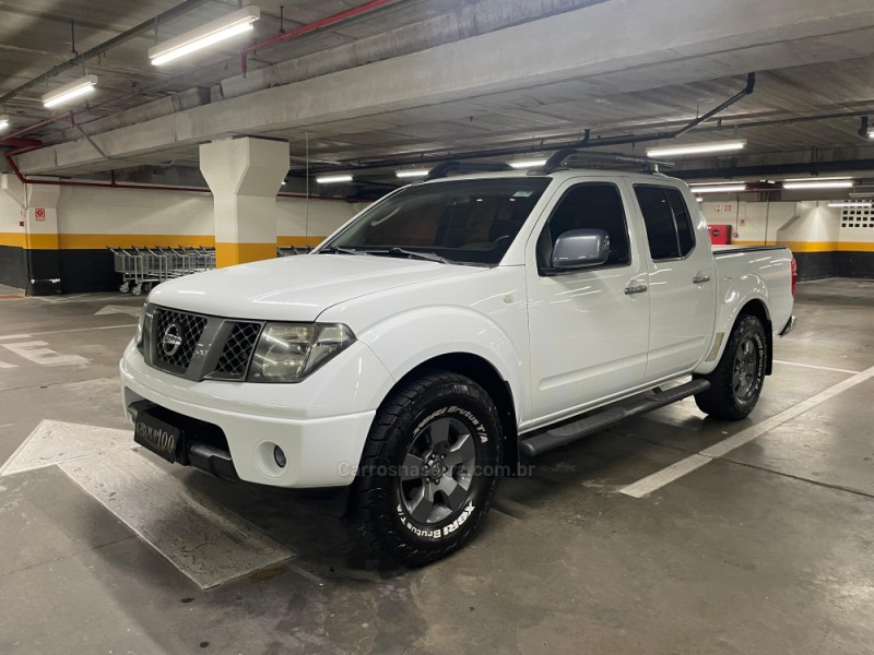 FRONTIER 2.5 LE ATTACK 4X4 CD TURBO ELETRONIC DIESEL 4P AUTOMÁTICO - 2012 - CAXIAS DO SUL