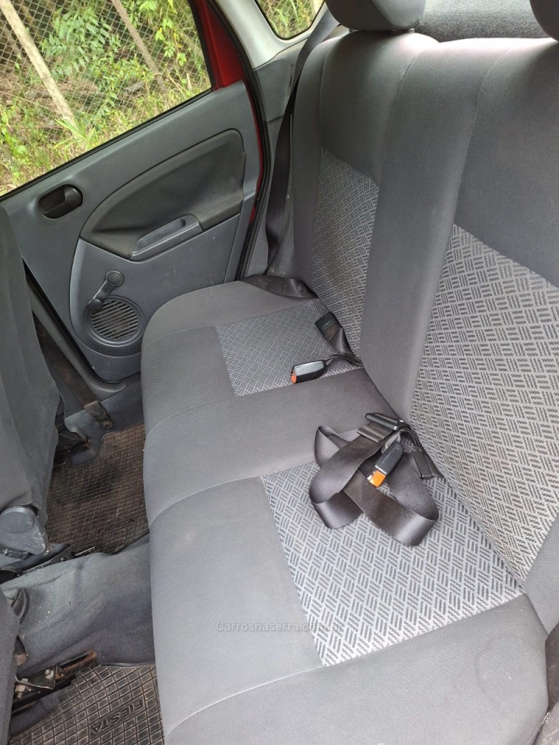 FIESTA 1.6 MPI SEDAN 8V FLEX 4P MANUAL - 2006 - IVOTI