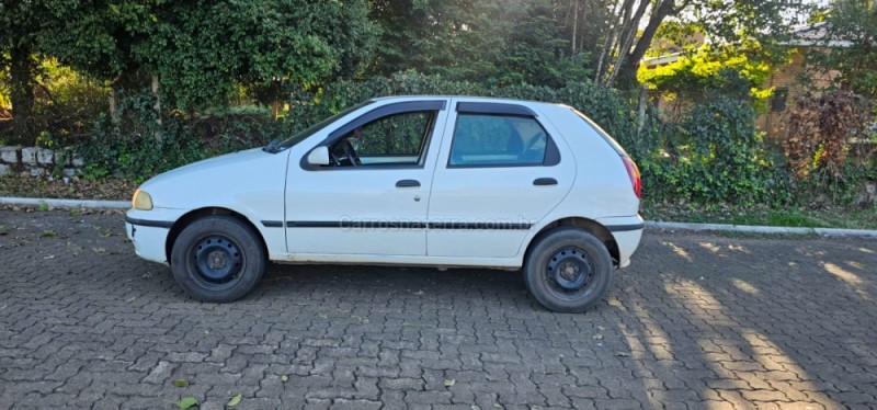 PALIO 1.0 MPI YOUNG 8V GASOLINA 4P MANUAL - 2001 - IVOTI
