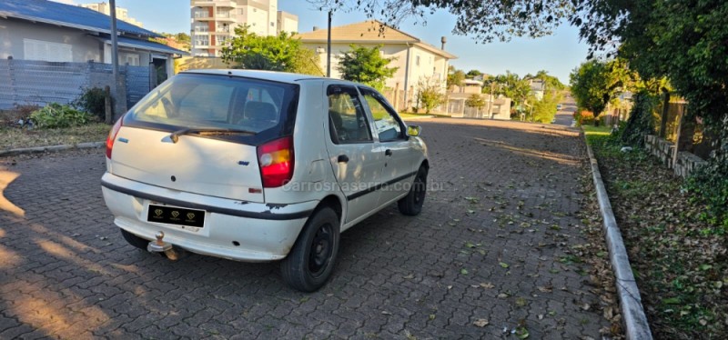 PALIO 1.0 MPI YOUNG 8V GASOLINA 4P MANUAL - 2001 - IVOTI